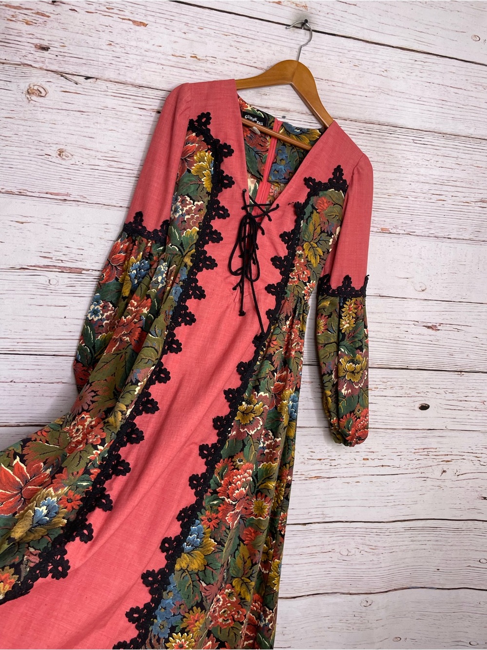 Gunne Sax vintage 1969 black label renaissance revival tapestry dress - Picture 7 of 15